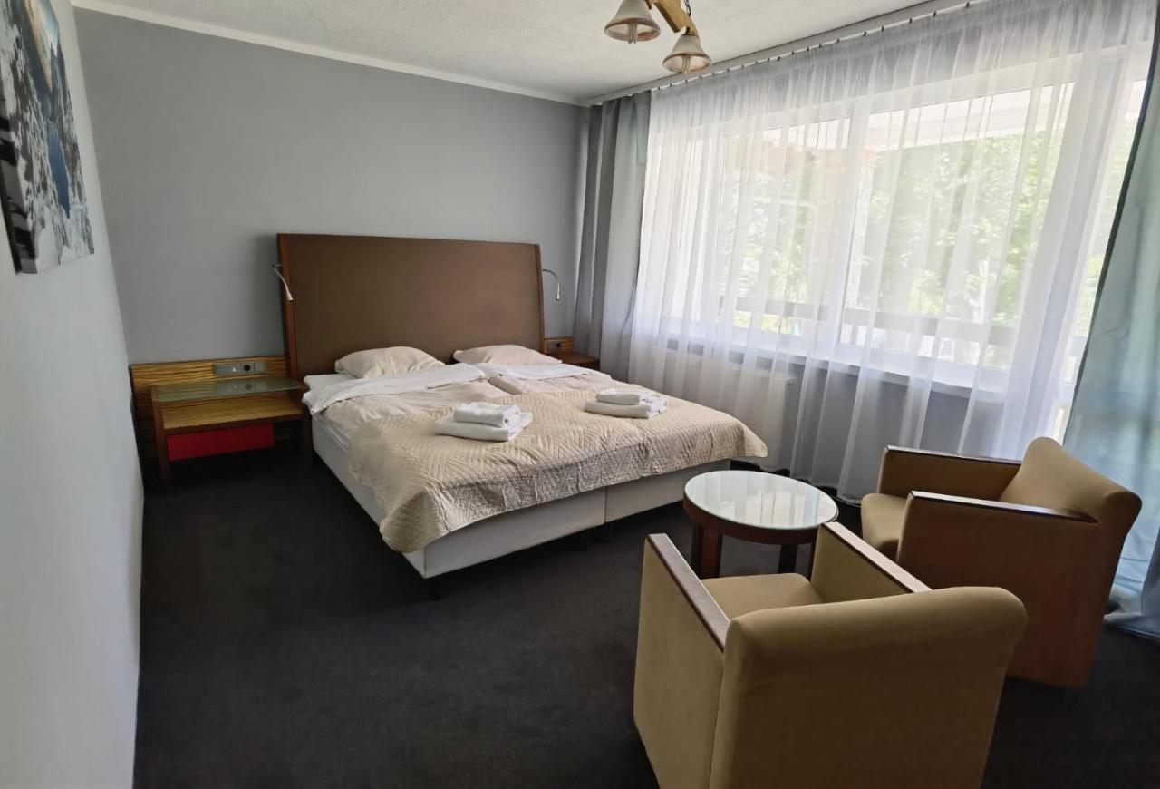 Osrodek Wypoczynkowy Nad Wodospadem Przesieka Exterior photo